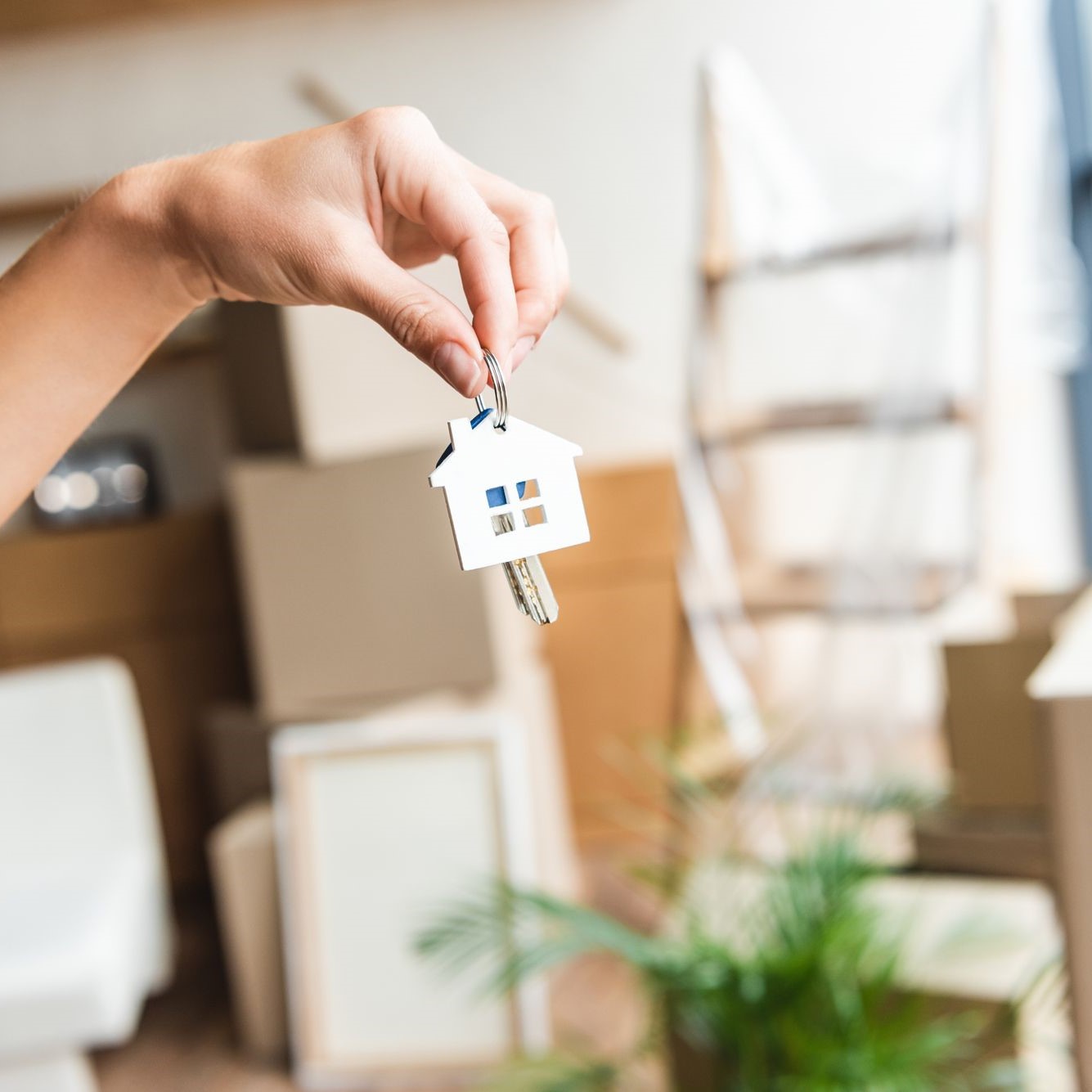 Schlüssel mit Schlüsselanhänger als Haus